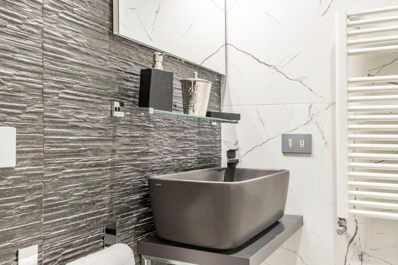 Trevi Luxury Apartment Jacuzzi Rome Exterior photo