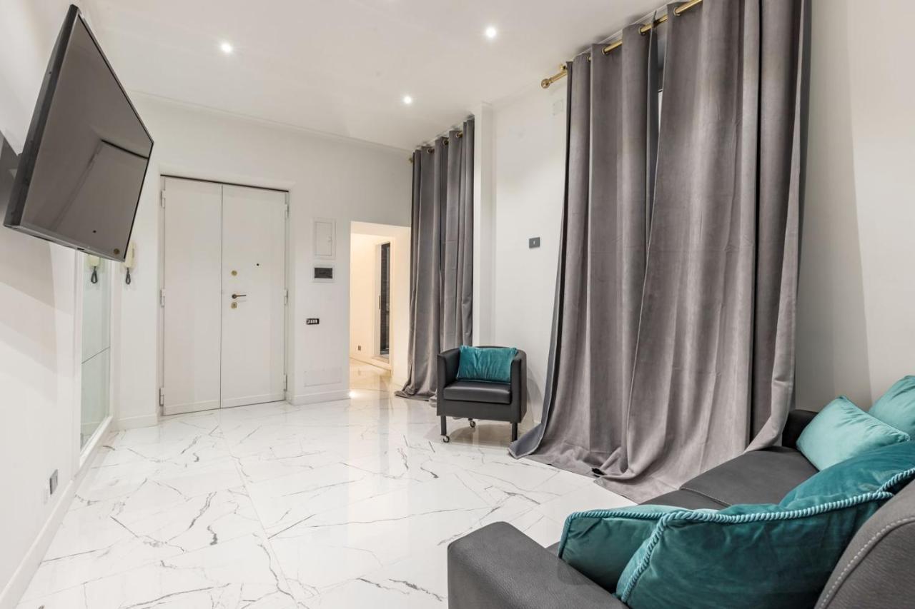 Trevi Luxury Apartment Jacuzzi Rome Exterior photo