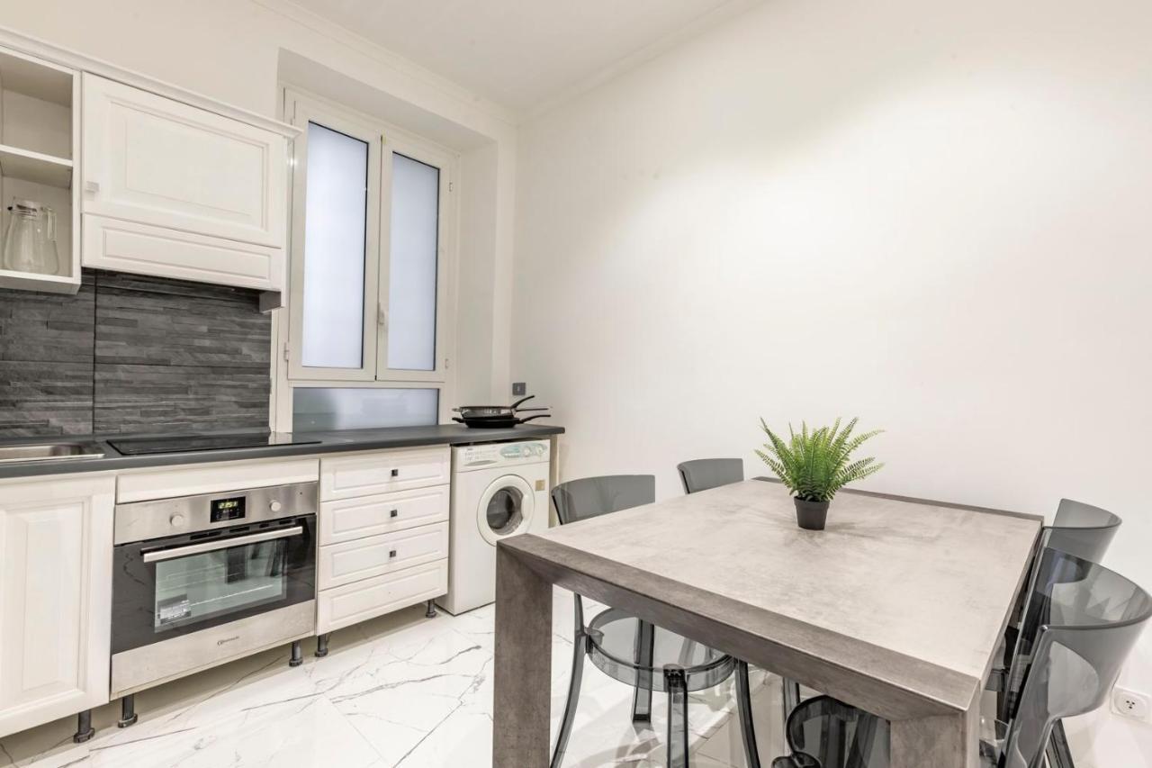 Trevi Luxury Apartment Jacuzzi Rome Exterior photo