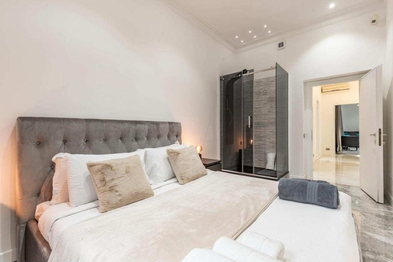 Trevi Luxury Apartment Jacuzzi Rome Exterior photo